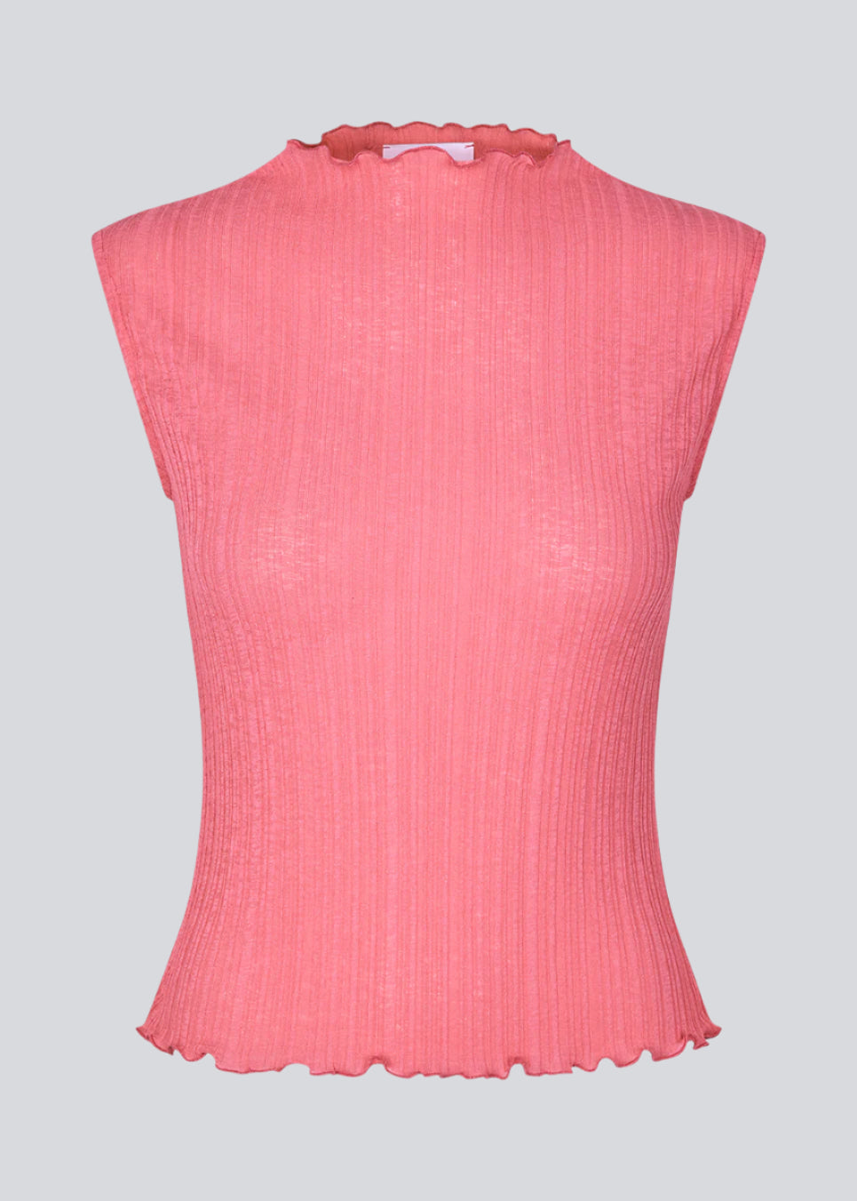 Sleeveless top in a structured material with a high neck. 