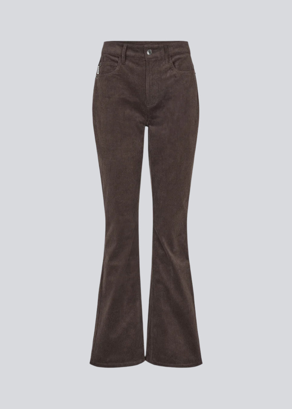 Flared pants in corduroy. Pablomd pants have a high waist and front and back pockets. The model is 175 cm and wears a size s/36.