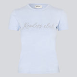 Fitted T-shirt with rhinestone print in organic cotton. Plaimamd print shirt is slightly cropped and has a round neck. The model is 175 cm and wears a size s/36.
