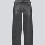 Wide-leg jeans in cotton denim. Poppymd jeans have a washed look, high waist, and front and back pockets. The model is 175 cm and wears a size S/36.