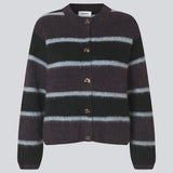 Soft knitted striped cardigan. The Rafaelmd striped cardigan features a round neckline and stylish metal buttons – a classic knit with a modern twist.