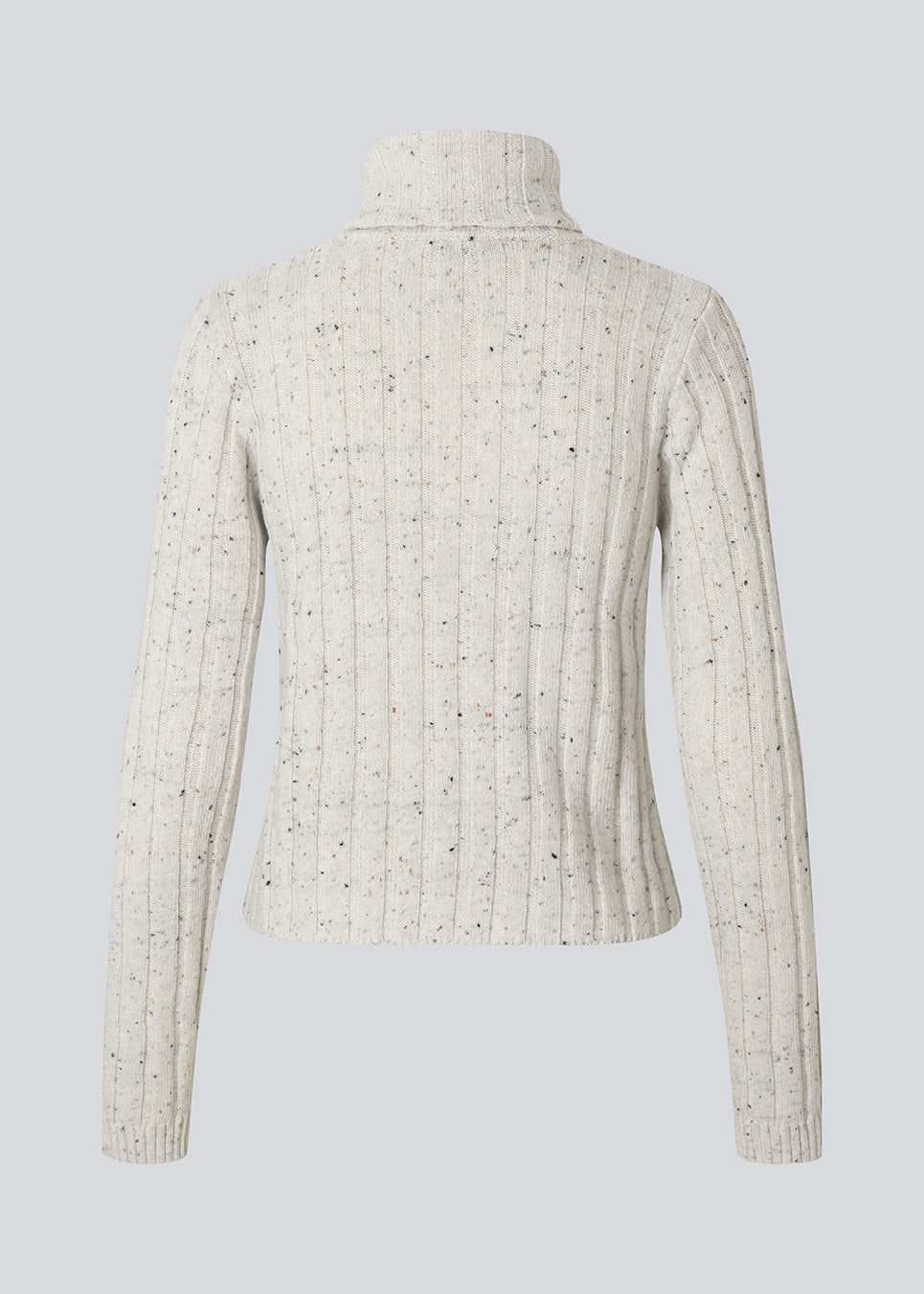 Rib knit cardigan with high neck. The Raulmd rollneck cardigan features a sleek, tight fit and fastens with a front zipper – perfect for a modern, everyday look.