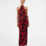 Long skirt in a beautiful rose print. The Ruthiemd skirt features an elastic waistband and is made from recycled polyester – a classic and elegant style.