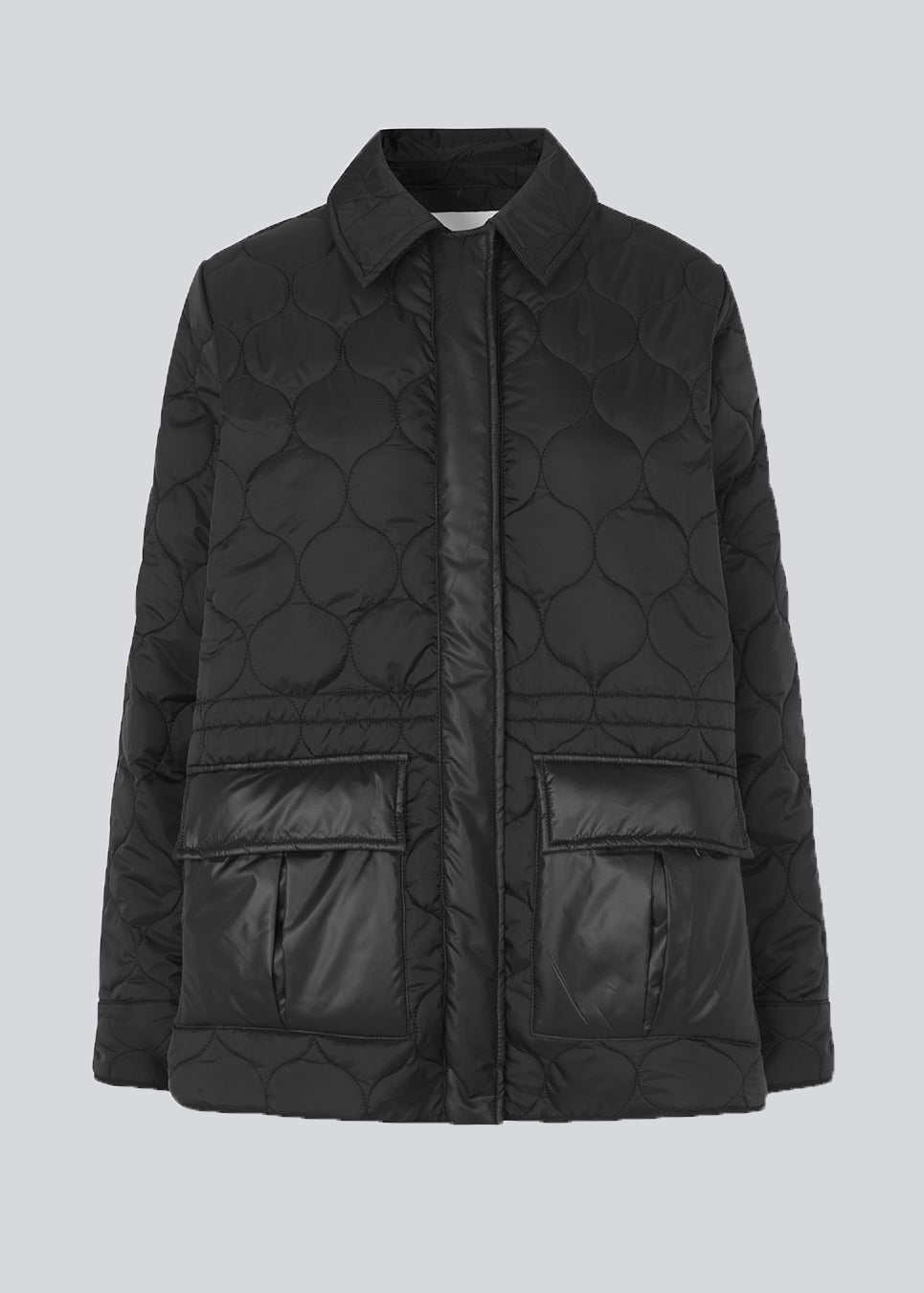 Padded jacket in a quilted, recycled nylon with press-studs down the front, two large flap pockets in a contrasting material, and a rounded hem. SamuelMD jacket has a roomy fit.