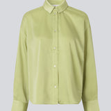 Shirt in light green with relaxed fit. The Sheltonmd Shirt features a timeless design and an elegant look, made from recycled polyester.