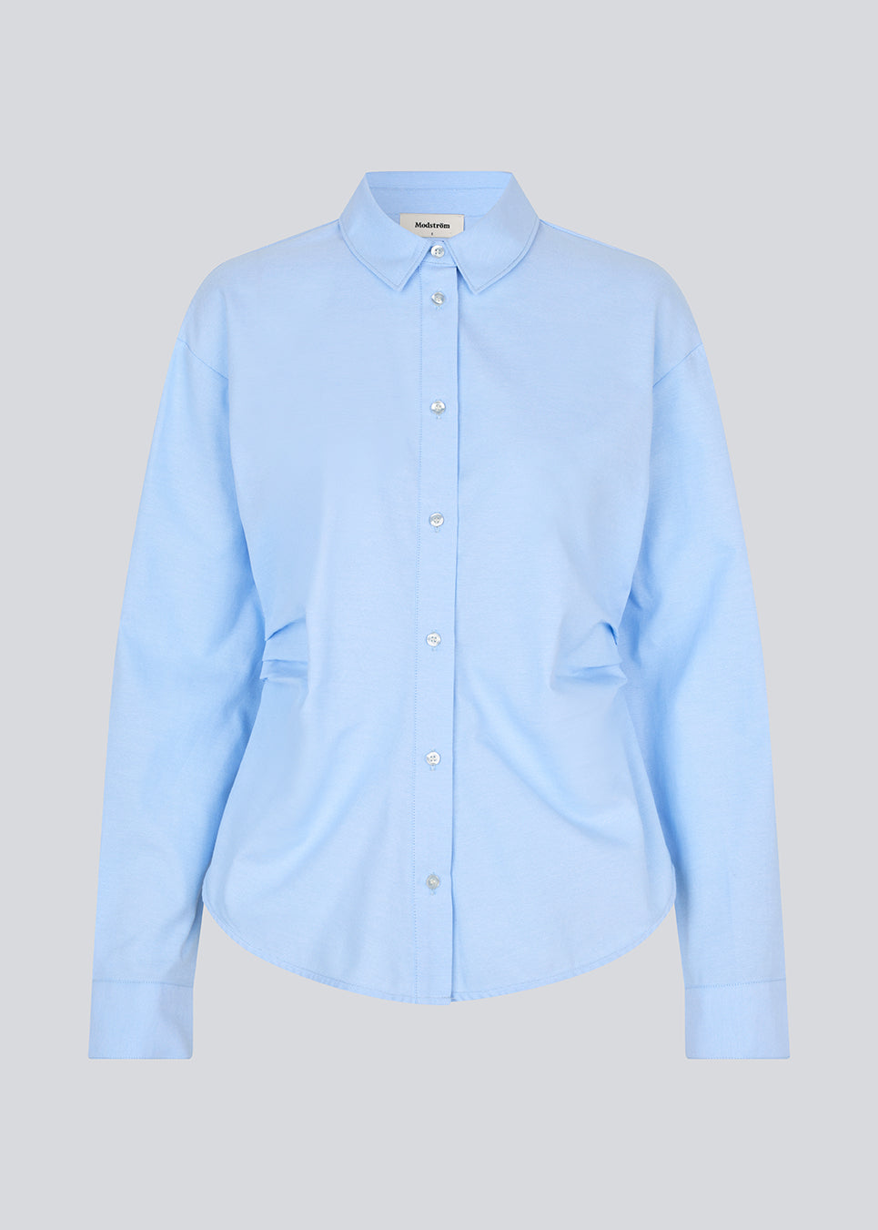Classic fitted shirt. The Siobanmd shirt has ruched side details, long sleeves, and a button closure – elegant and versatile.