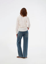 Cool basic jeans in vintage blue wash. Solangemd jeans have wide legs, belt loops, a hidden zipper closure and spacious pockets at the front and back. A versatile must-have with a raw and stylish look.