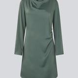Short dress in green with flattering gathering at the waist and slight waterfall neckline. TailorMD dress is made in a beautiful satin and has long sleeves and an invisible zipper in the back.