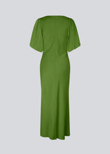 Short-sleeved dress with ruched detailing in soft satin. The TailorMD Dress features a high neckline, invisible back zip, and side slit - an elegant and flattering style, perfect for both evening wear and stylish everyday looks.