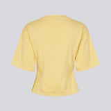 Slighly cropped t-shirt in yellow in 100% organic cotton. Tampamd t-shirt has a round neck and a fitted look.
