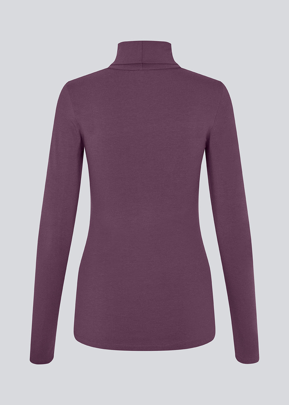 Nice high-necked knit in a tight fit, which is perfect for any occasion.&nbsp;