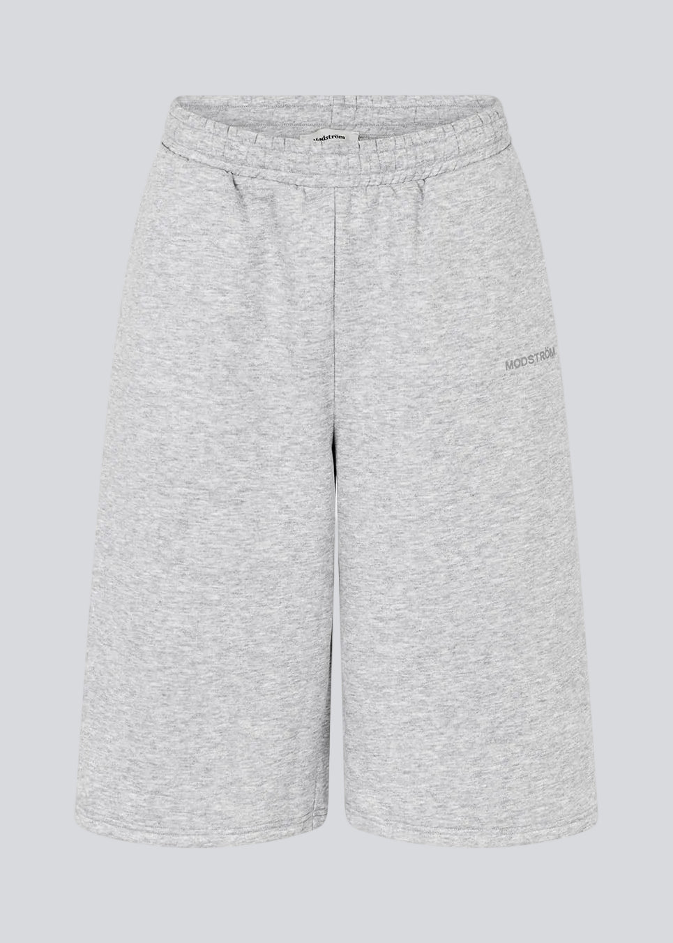Tiamd long shorts are designed with an elasticated waistband and a longer, loose fit for a modern and comfortable feel. Perfect for casual everyday outfits or as part of a cool matching sweat set.