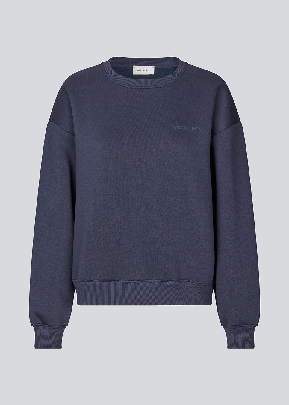 <p>Sweatshirt in navy blue with logo made in a cotton mixture. TiaMD sweat has a round neckline and ribbing at the sleeves and bottom.</p> <p>Style with matching sweatpants here.</p>