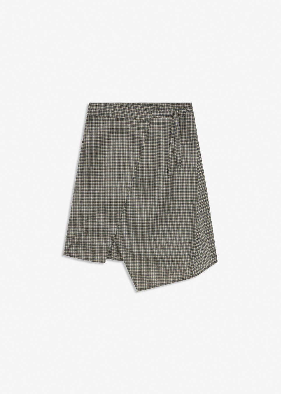 Tikkamd Skirt is a midi skirt with an asymmetric silhouette and classic checked pattern. The design features a wrap-effect front, tie detail at the waist and a small slit. Style it with the Tikkamd Top or Tikkamd Shirt for a complete checked look.