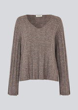 Soft knit in brown with long sleeves and a V-neckline. &nbsp;Treemd V-neck has a loose fit and a slit at the sleeve.&nbsp;