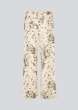 Printed jeans in soft cotton denim. The UlianaMD Jeans feature straight legs, a concealed zip fastening, and front and back pockets – a modern twist on a classic. The model is 175 cm and wears a size S/36.

Style the pants with the matching shirt : ulianamd shirt

Material:
97% Cotton
3% Elastane