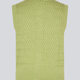 Knitted sleeveless top in green made from 100% organic cotton. The UlvaMD Top is crafted in a beautiful herringbone knit with a wide ribbed hem and trim. The contrast buttons and round neckline give the top a refined and feminine look. The model is 175 cm and wears a size S/36.


Material:
100% Organic Cotton