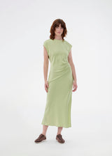 Elegant satin dress in green made from 96% recycled polyester. The UnityMD Dress features short sleeves, an ankle-length silhouette, and beautiful draping at the waist that accentuates the figure. The deep back and tie detail add a feminine and sophisticated touch. The model is 175 cm and wears a size S/36.


Material:
4% Elastane
96% Recycled Polyester