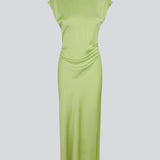 Elegant satin dress in green made from 96% recycled polyester. The UnityMD Dress features short sleeves, an ankle-length silhouette, and beautiful draping at the waist that accentuates the figure. The deep back and tie detail add a feminine and sophisticated touch. The model is 175 cm and wears a size S/36.


Material:
4% Elastane
96% Recycled Polyester