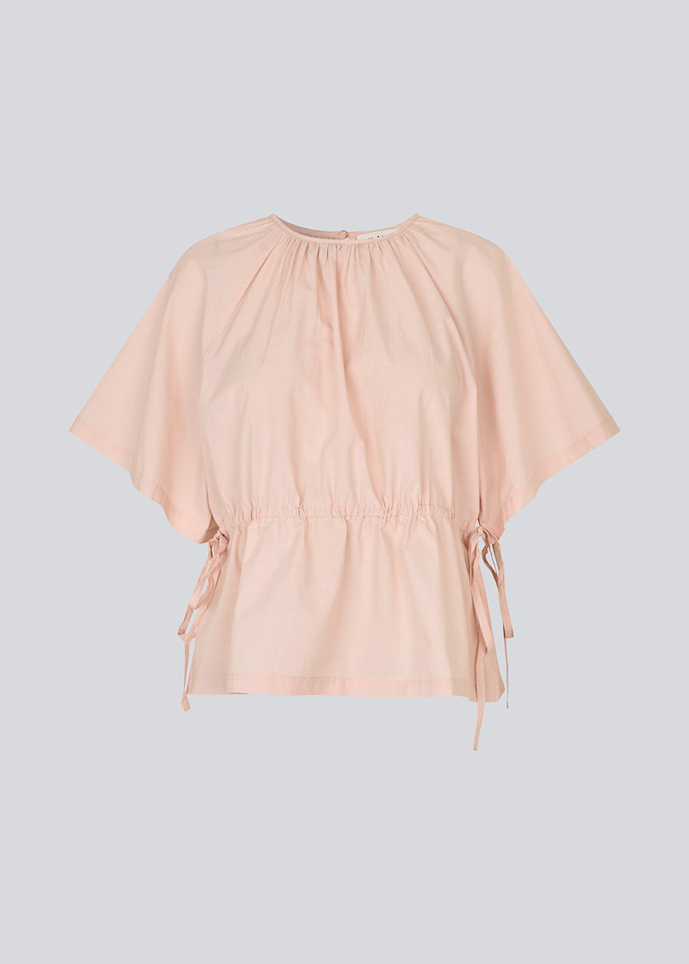 Vilbertmd top is designed with soft pleats at the neckline, short wide sleeves, and a side tie detail that creates a relaxed yet refined look. An elegant style that can easily be dressed up or down in the modern wardrobe.