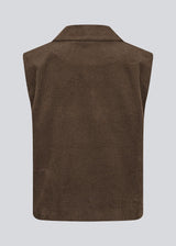 Sleek vest in soft corduroy. The Roycemd vest features a modern asymmetric closure and a single chest pocket – a versatile layering piece that’s easy to style.