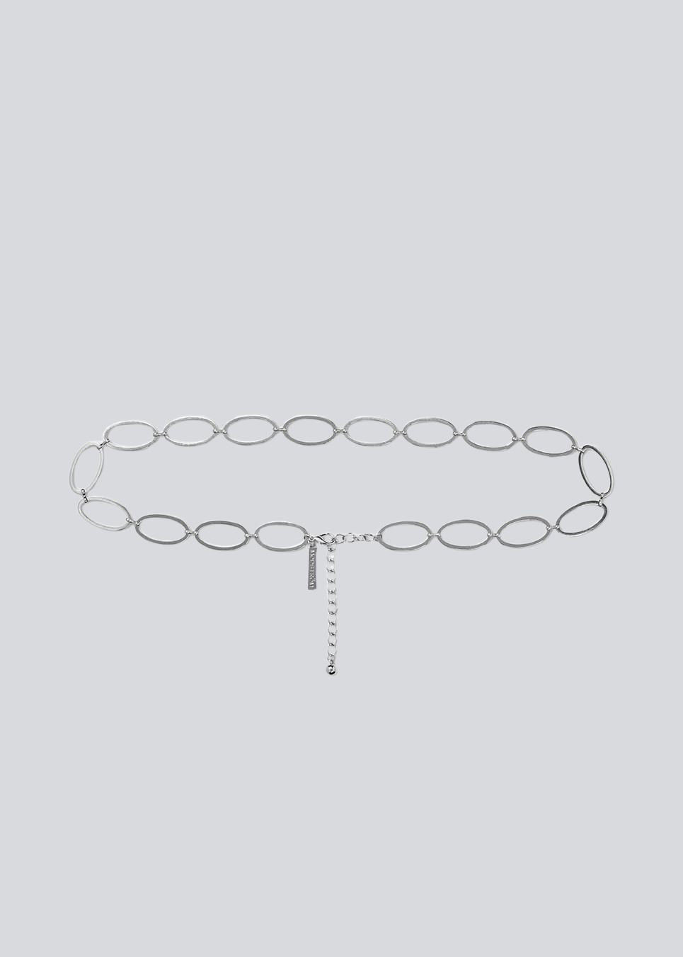Cool minimalist accessory. TracyMD belt is designed as a slim chain with oval links and an adjustable closure, adding a refined, modern touch. Perfect for defining the waist and elevating both dresses and trousers with a clean, polished finish