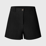 The AlayaMD Shorts feature classic details such as belt loops and a button-and-zip fly closure. A stylish and modern choice that combines classic design with summer-ready comfort.