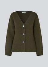 Brown flat knitted cardigan with a V-neck in 100% wool. KlaytonMD cardigan is fitted and has long wide sleeves.