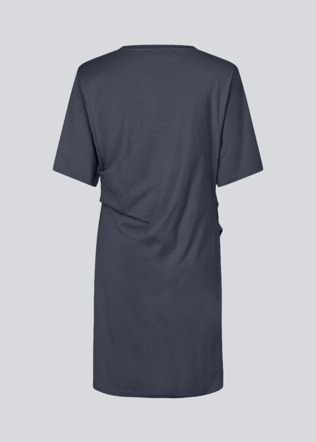 Jersey dress with short sleeves in blue. BrazilMD dress has a relaxed fit and gathers in the sides