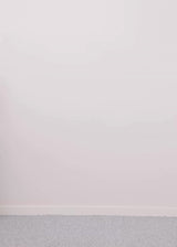 Cool basic jeans in vintage blue wash. Solangemd jeans have wide legs, belt loops, a hidden zipper closure and spacious pockets at the front and back. A versatile must-have with a raw and stylish look.