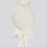 Halternecktop with a tiedetail in satin. Timmiemd top has an open back and a button closure at the neck.&nbsp;