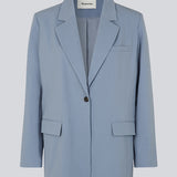 Oversized blazer in the color Dusk with a drapy fit. AnkerMD blazer has collar and notch lapels with a single button closure. Flap welt front pockets. Slits on cuffs and single back vent. Lined.  Shop matching pants: AnkerMD slit pants, or AnkerMD pants