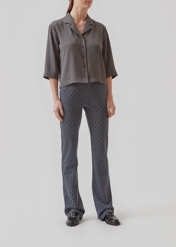 Pants in a soft, stretchy quality. AnniMD pants have a medium waist with elastication and a slight flared leg. Can be styled with the matching shirt.