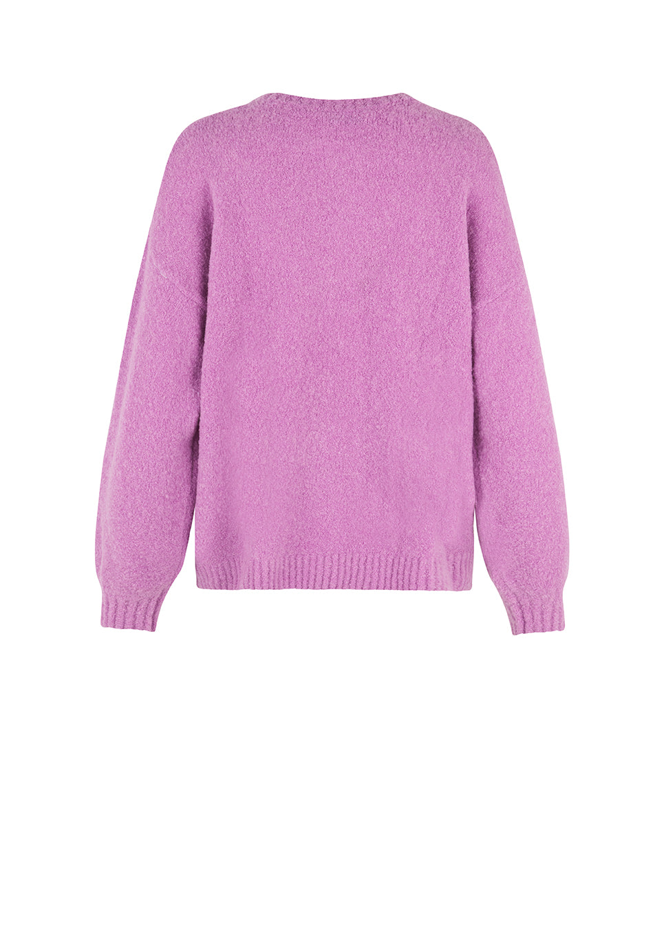 AntMD o-neck in purple has a relaxed fit with dropped shoulders and long sleeves with a tight-fitting, ribbed cuff. Crafted from a soft wool quality.