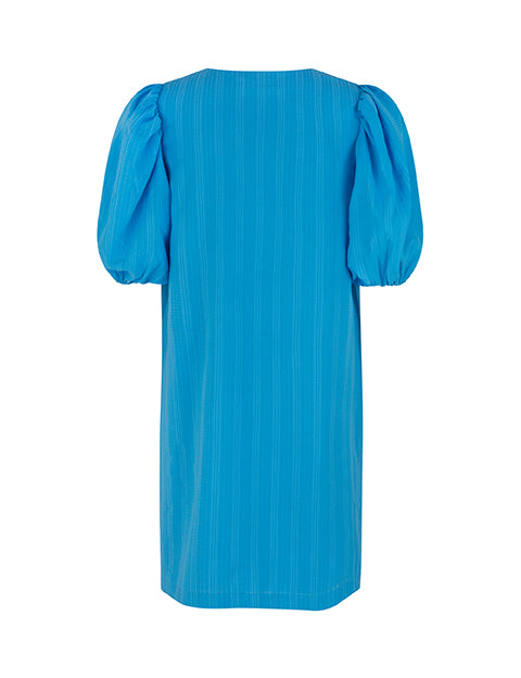 Short dress in blue with relaxed fit and v-neckline. The sleeves on AshaMD dress are short and voluminous with elasticated cuffs.  Material: 100% Polyester  Lining: 100% Polyester