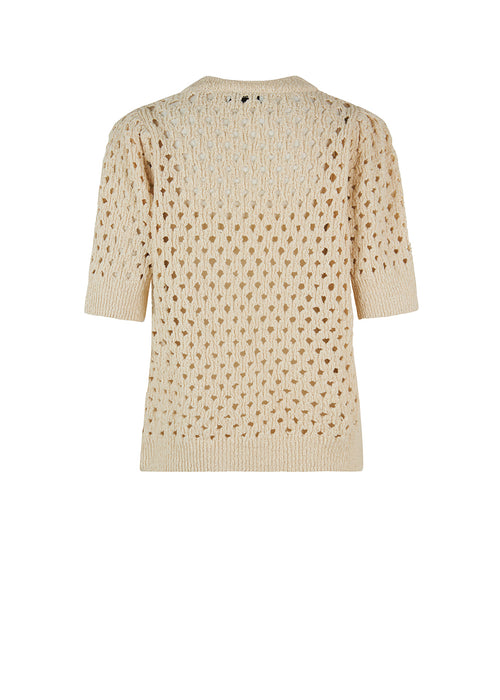 AuroraMD o-neck is created from organic cotton with an airy crochet look. The jumper has a round neckline and short sleeves with wide hem.
