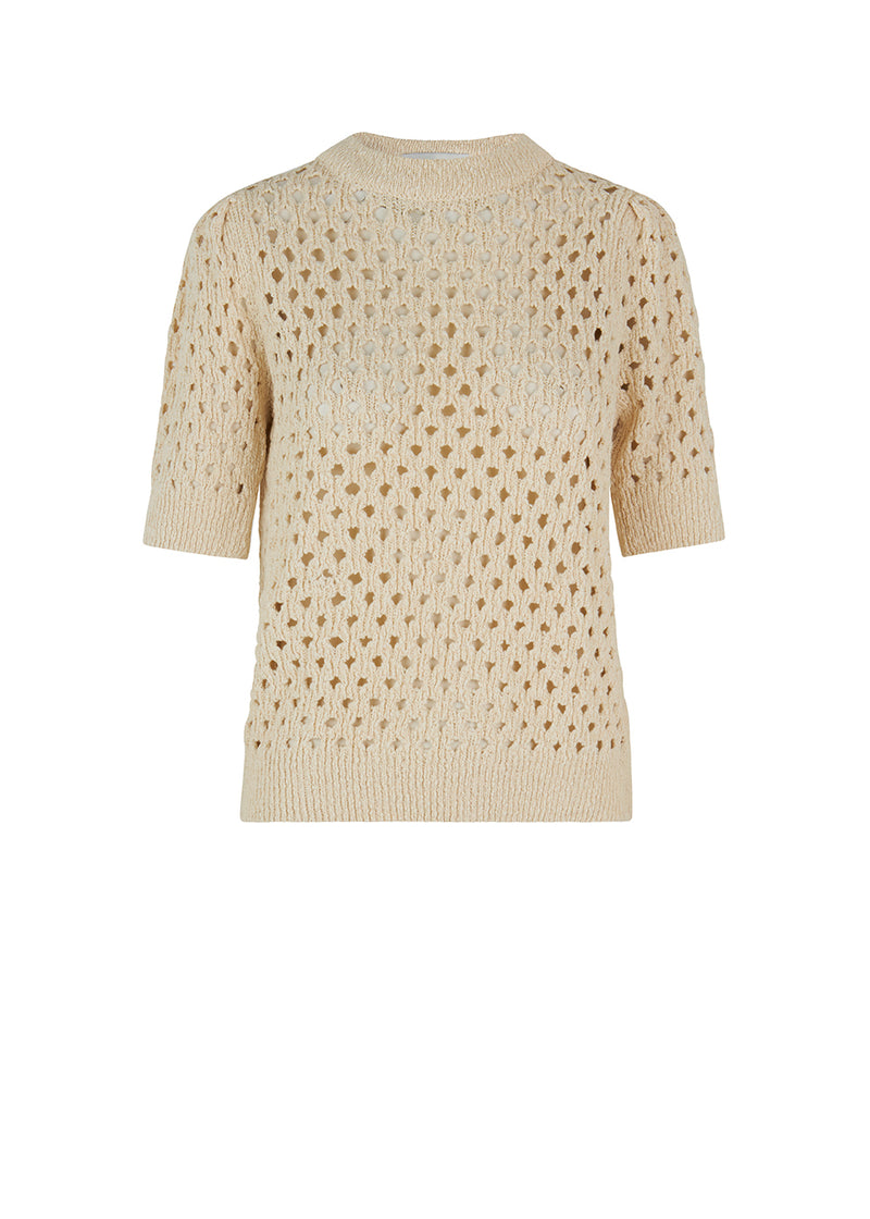 AuroraMD o-neck is created from organic cotton with an airy crochet look. The jumper has a round neckline and short sleeves with wide hem.