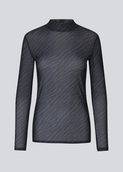 Body-hugging top in transparent, printed mesh, a small collar and long sleeves. Style the AylaMD print top under a shirt or knit for extra detail.