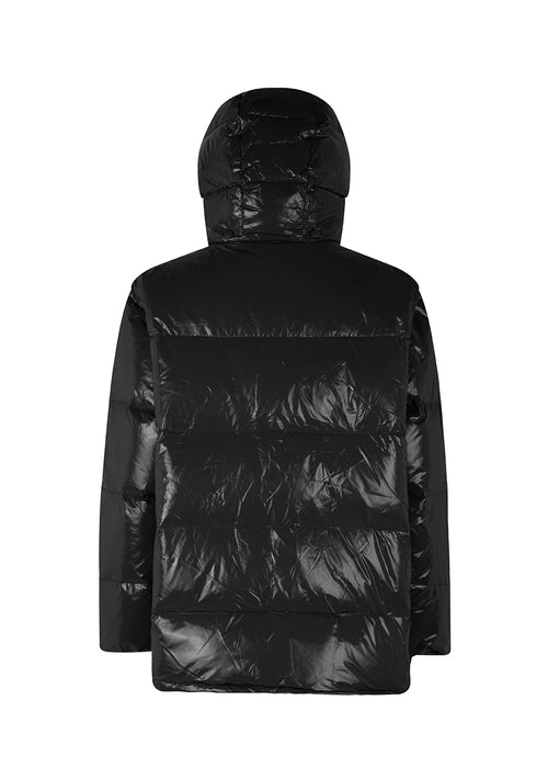 BanaMD Jacket in black is a puffer in a shiny material with natural down filling. The jacket has two padded pockets in front and with a removable hood.