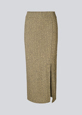 Fitted midi skirt in ribbed melange knitted quality of more responsible materials. BeckMD skirt is high-waisted with covered elastication and a slit in front. Match with top: BeckMD top