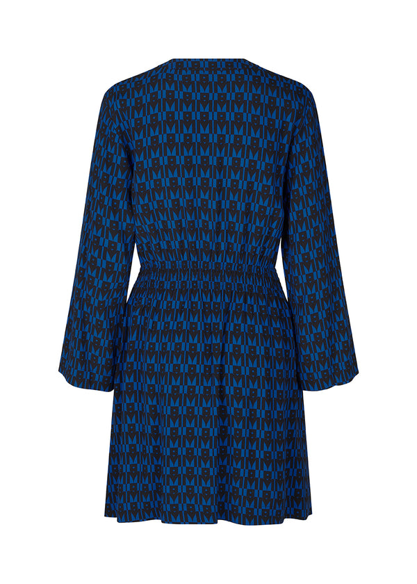 Short printed dress in the color: Graphic Heart Bright Ocean. BorysMD print dress has a v neckline med button closure in the front and smock detail in the waist. The style has long wide sleeves.