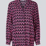 Shirt in pyjamas style in a beautiful print. BorysMD print shirt has a collar and button closure and long baloon sleeves with normal cuff.