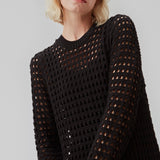 Maxi dress in organic cotton with a crochet look. CamdenMD dress with a relaxed fit, long sleeves, and a round neckline with ribbed trimmings.   The model is 177 cm and wears a size S/36.