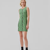 Tailored dress without sleeves cutting mid-thigh. CorbyMD dress is cut from a soft and stretchy printed quality. Hidden zipper in back.