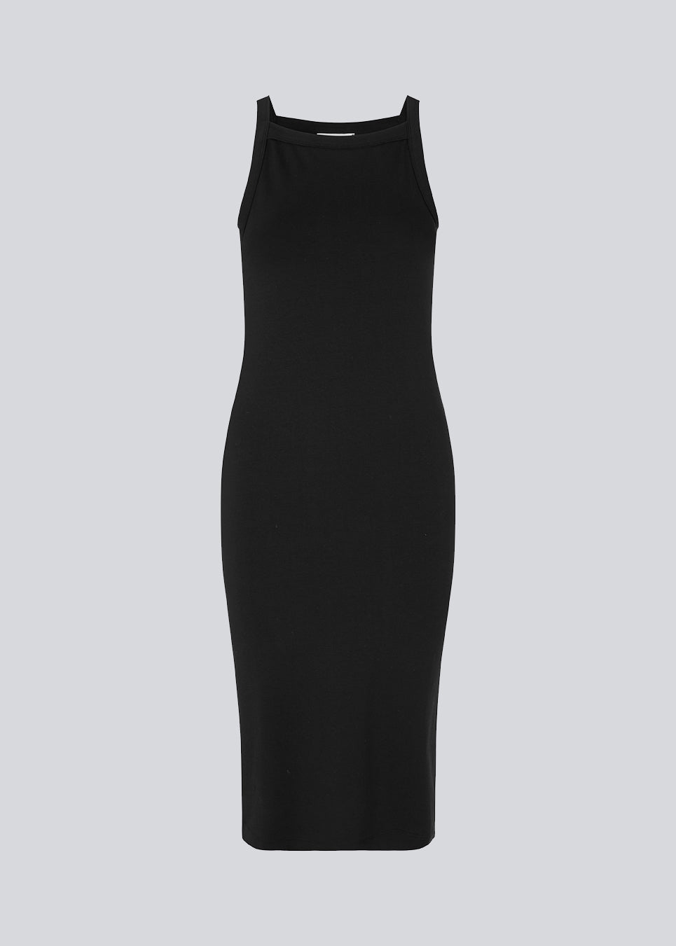 Tight fitted basic black dress in organic cotton jersey. DaeMD dress is sleeveless with a high and straight neckline. The dress cuts below the knees. The model is 177 cm and wears a size S/36.