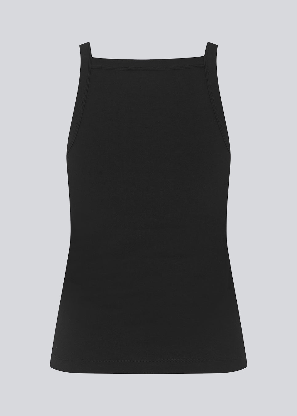 Tight fit basic black top with a high and straight neckline. DaeMD top is made from a rib-knitted organic cotton. The model is 177 cm and wears a size S/36.