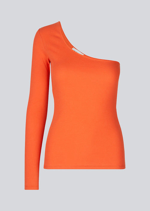 Comfortable, basic top in orange in a soft cotton rib. Igor one shoulder top has a tight fit and asymmetrical long sleeve which makes the top perfect for a sporty look. 