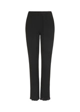 Oasis pants features slightly flared legs and is cut from a soft quality with an elasticated waist for a comfortable fit. The pants are designed with with a ruffled trim, that adds detail to the style. 