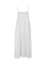Airy sleeveless dress in organic cotton. PernilleMD strap dress has small, adjustable straps, a more form-fitted bust, and a voluminous, softly draped skirt.