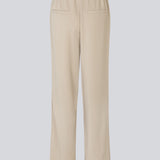 Pants in a simple design with wide legs. Perry pants have pockets at side seam and an elasticated waistline for a comfortable fit. The model is 173 cm and wears a size S/36.  Buy a matching blazer to complete the look: PerryMD blazer.